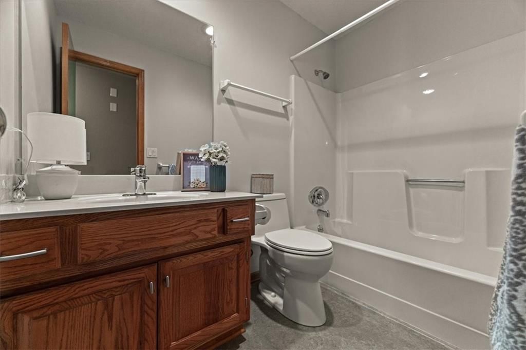 15778 Horton Street — photo 42