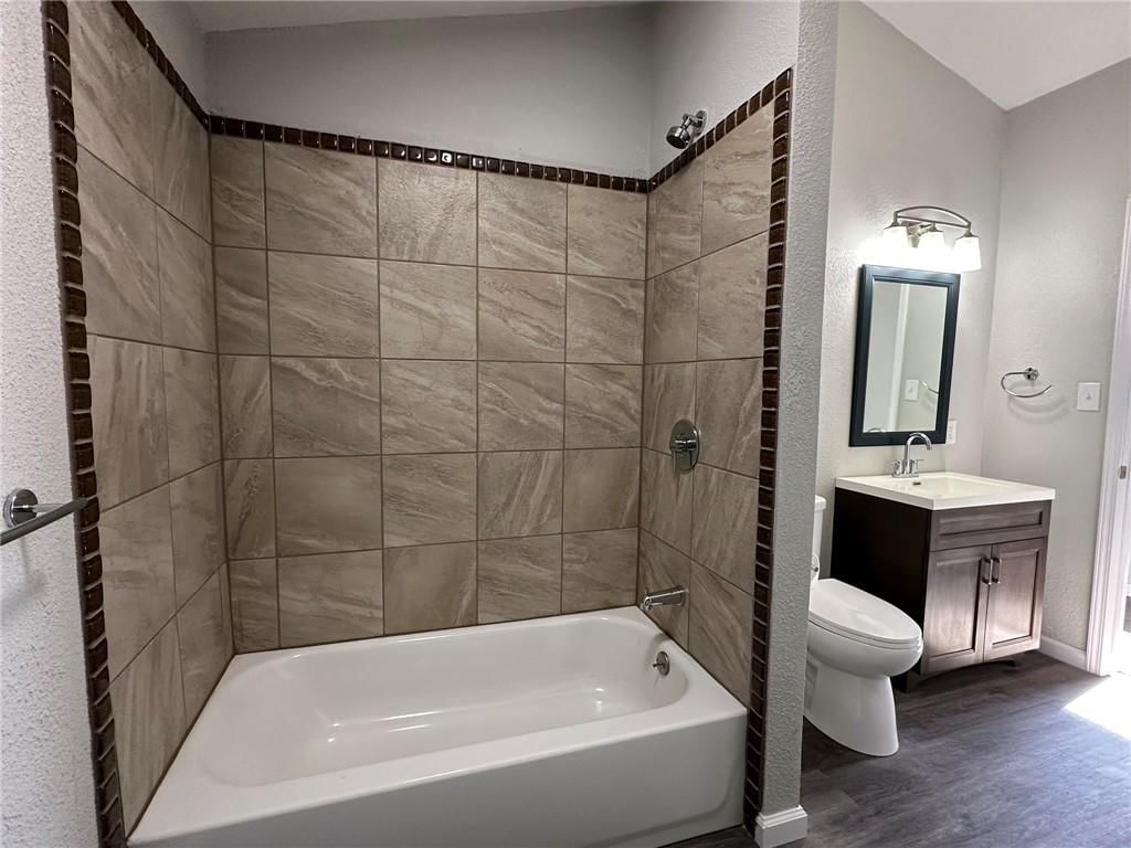 1822 S Hawthorne Avenue — photo 11