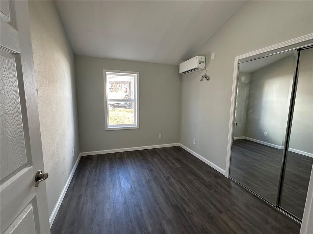 1822 S Hawthorne Avenue — photo 14