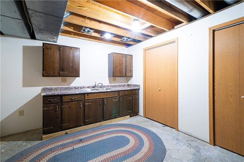 1402 SE Moore Road — photo 23