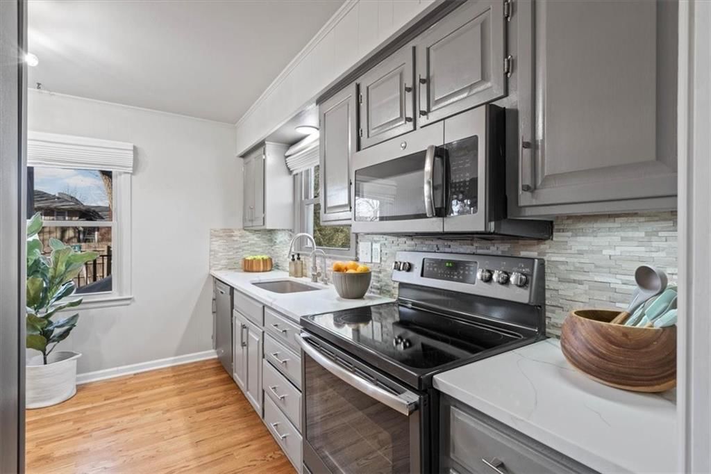 6724 Mackey Street — photo 9
