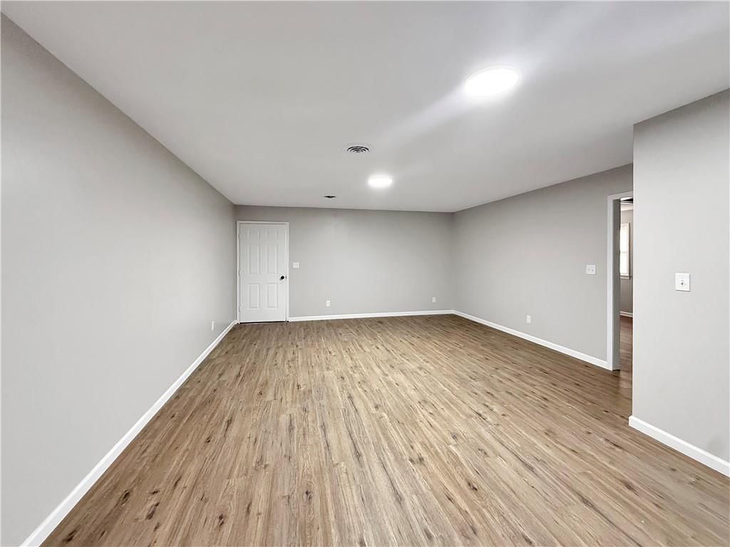 217 W 17th Street — photo 11