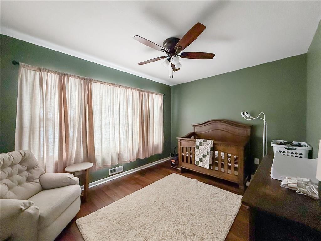 1110 Elm Street — photo 18