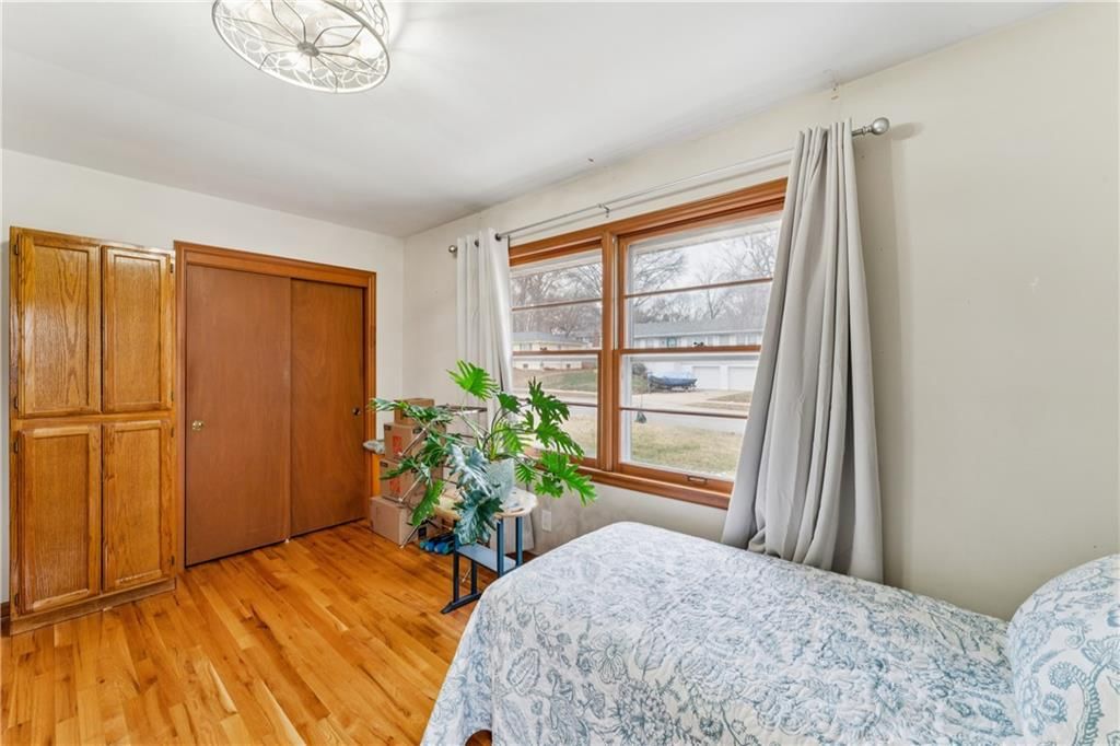 3225 NE 47th Street — photo 31