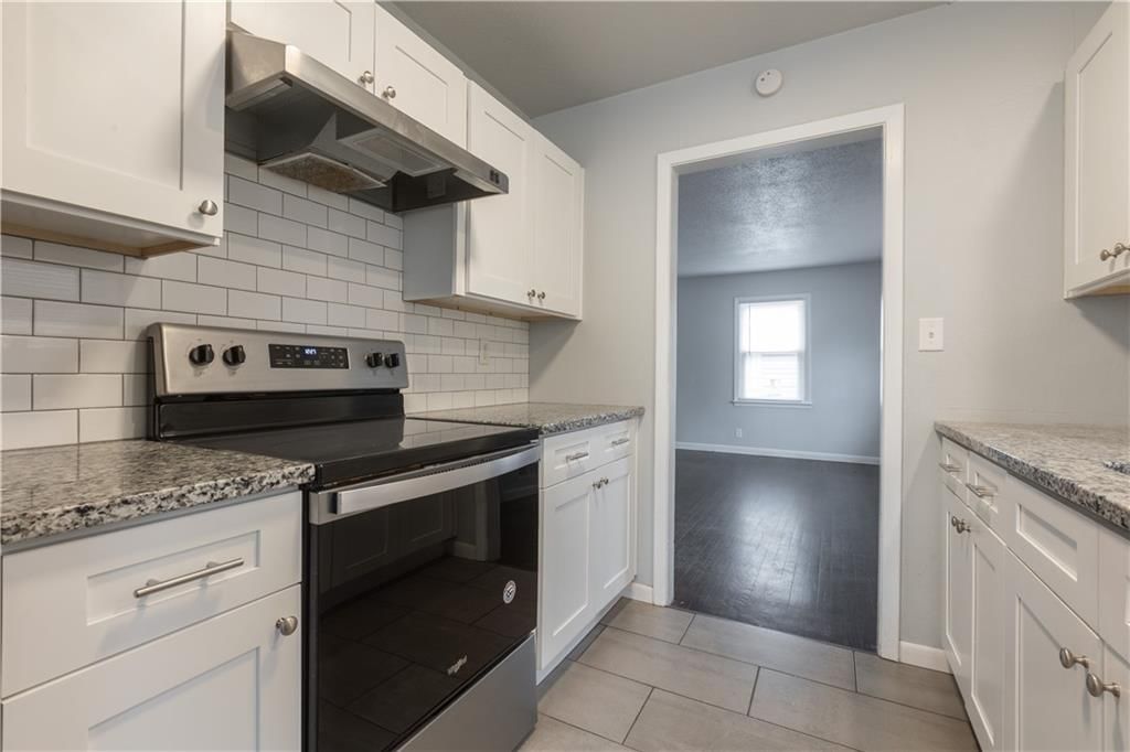 3916 N Spruce Avenue — photo 8