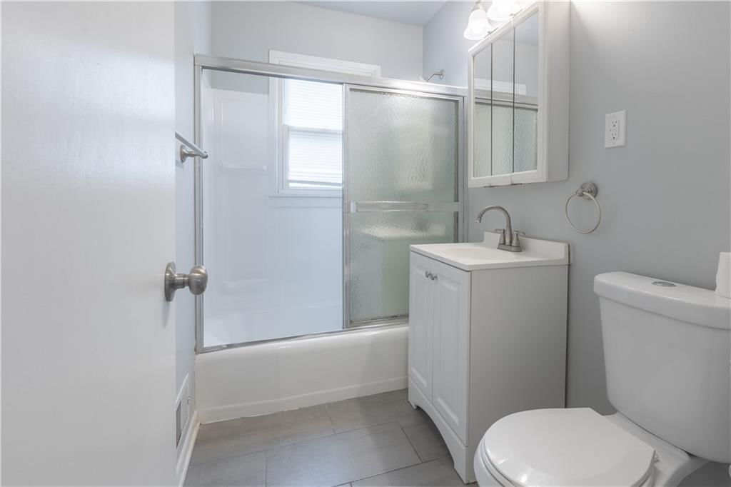 3916 N Spruce Avenue — photo 13