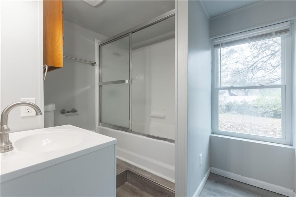 3916 N Spruce Avenue — photo 18