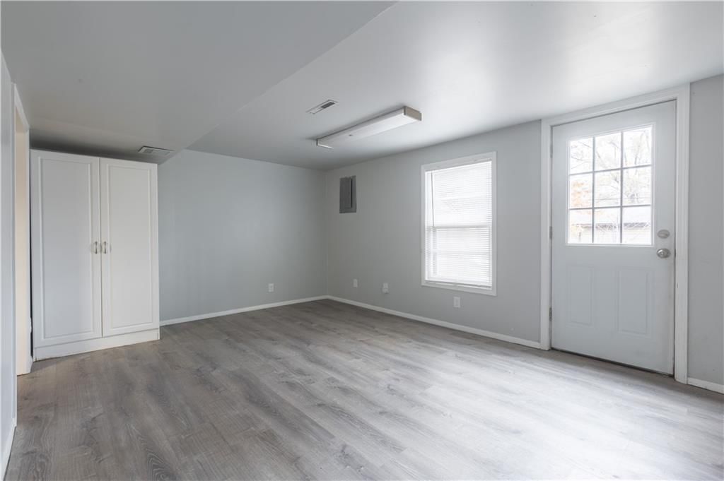 3916 N Spruce Avenue — photo 19