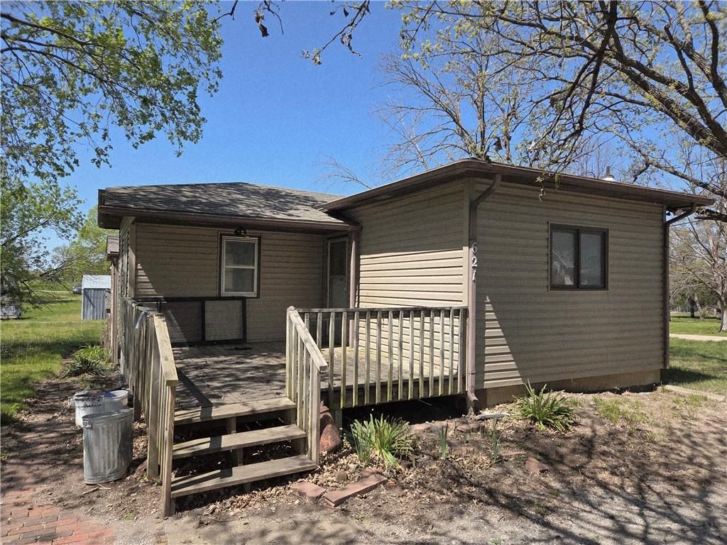 621 William Street — photo 1