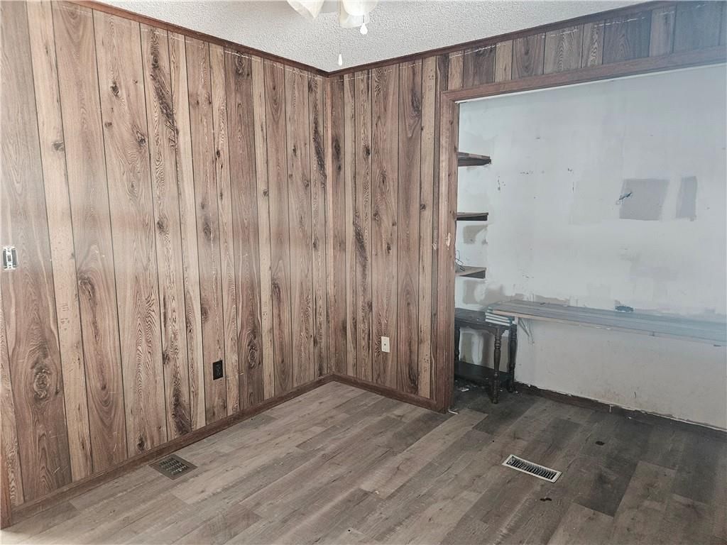 621 William Street — photo 12
