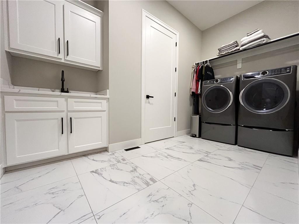 9806 Ingrid Street — photo 39