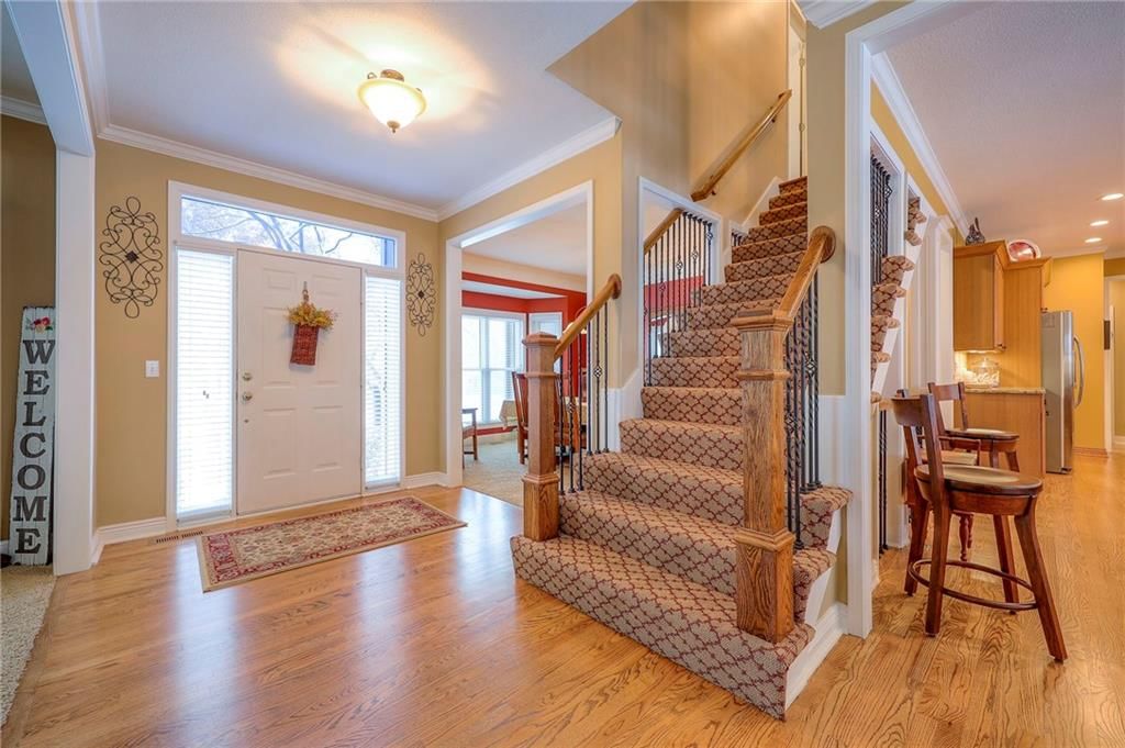 8528 Candlelight Lane — photo 12