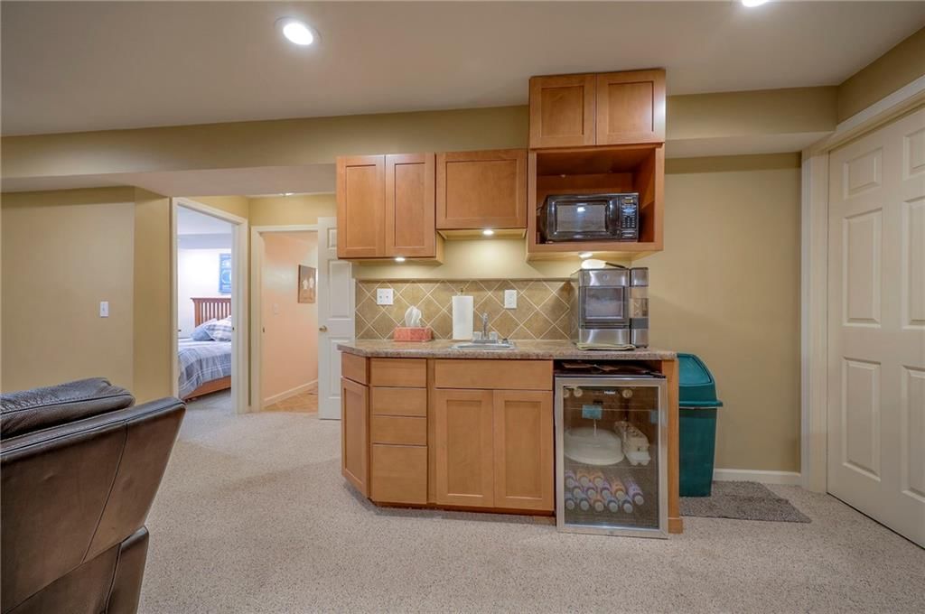 8528 Candlelight Lane — photo 44