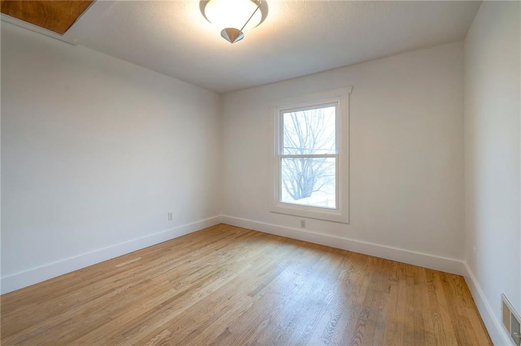 21607 W 178th Terrace — photo 17