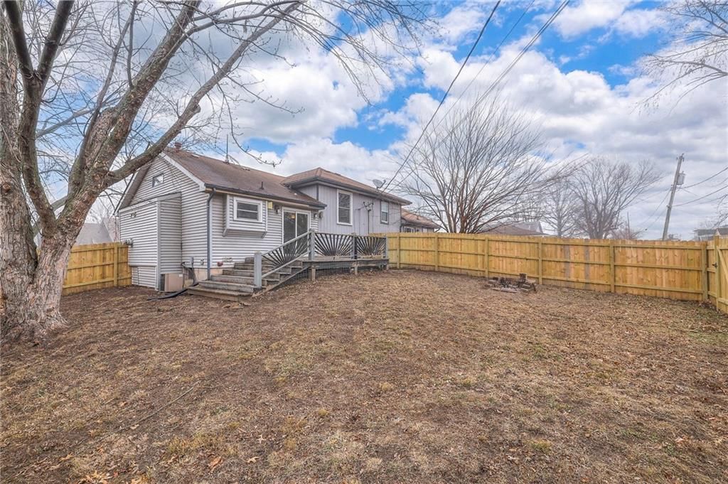 21607 W 178th Terrace — photo 23