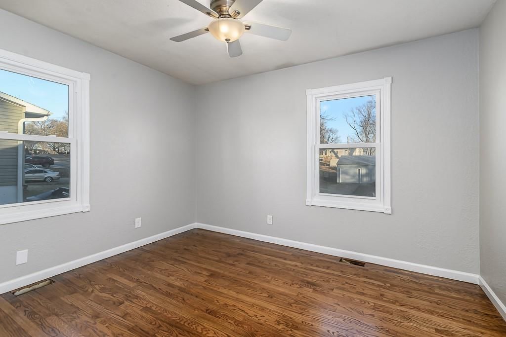 8427 Sandusky Avenue — photo 11