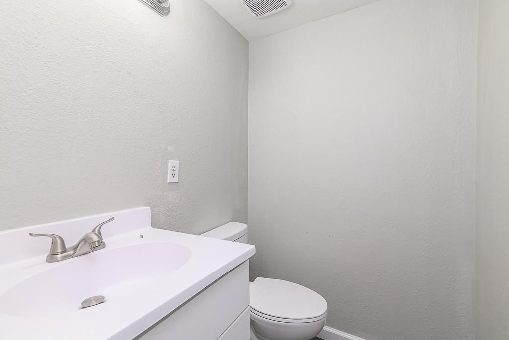 8427 Sandusky Avenue — photo 15