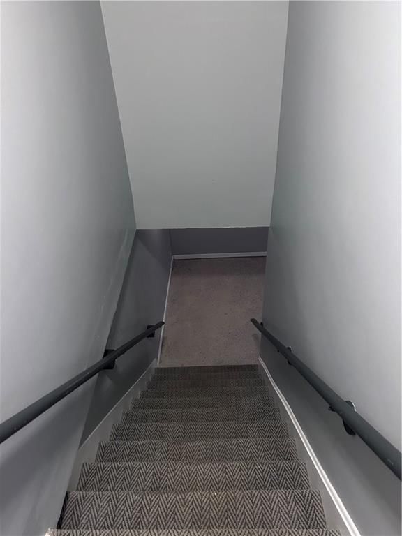 472 W 104 Street — photo 14
