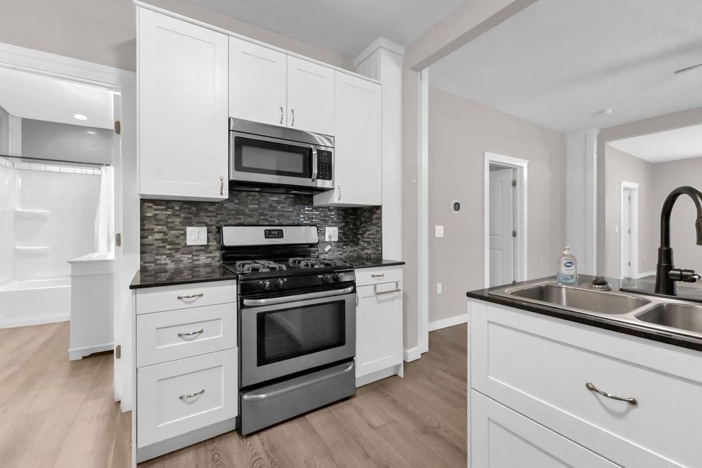2924 Felix Street — photo 11