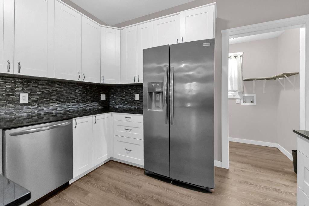 2924 Felix Street — photo 13