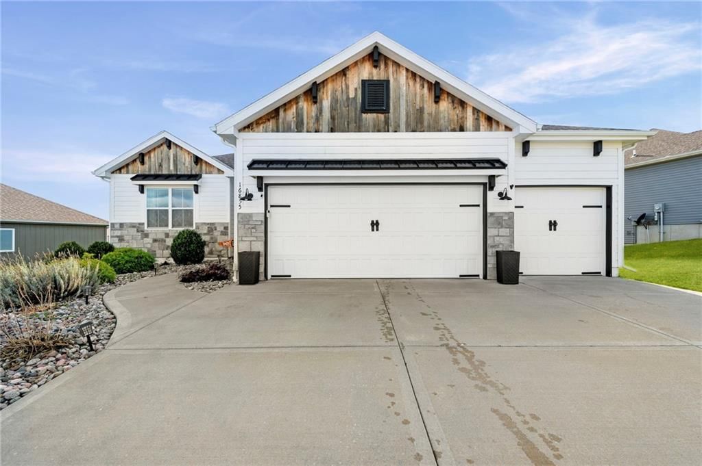 16855 NW 133rd Street — photo 2