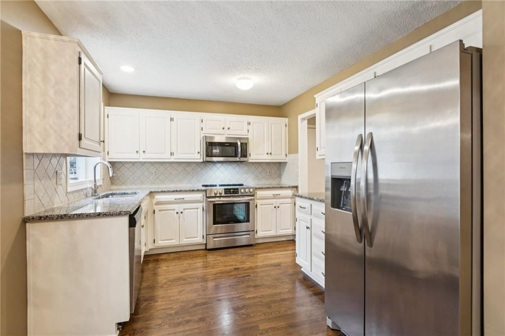 6712 W 126th Court — photo 14