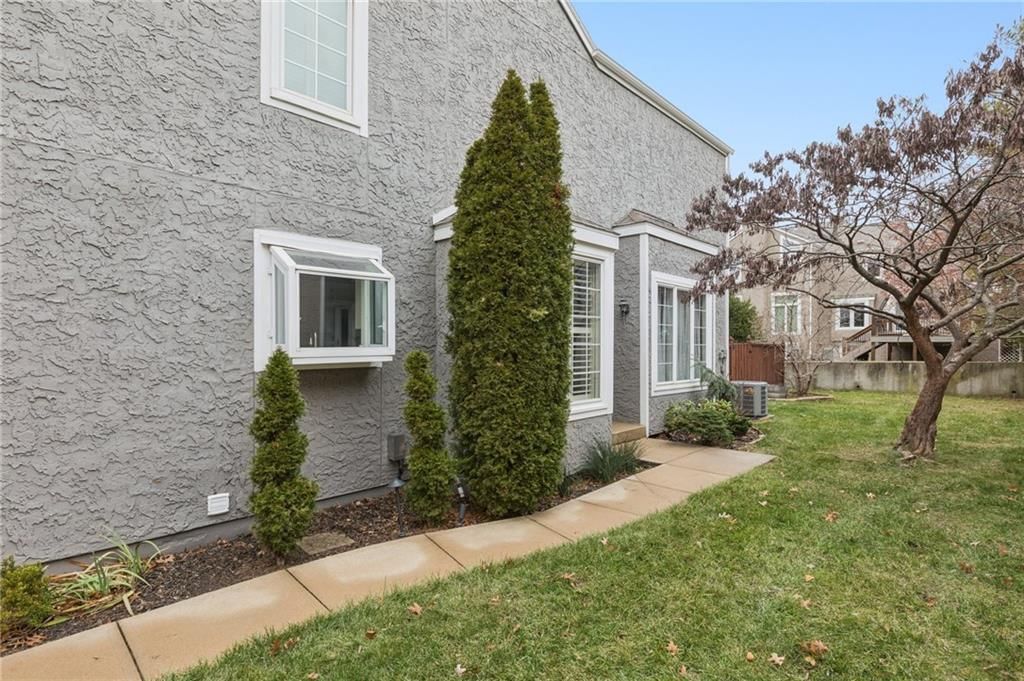 6712 W 126th Court — photo 44