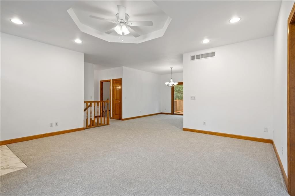 1024 Grace Lane — photo 8
