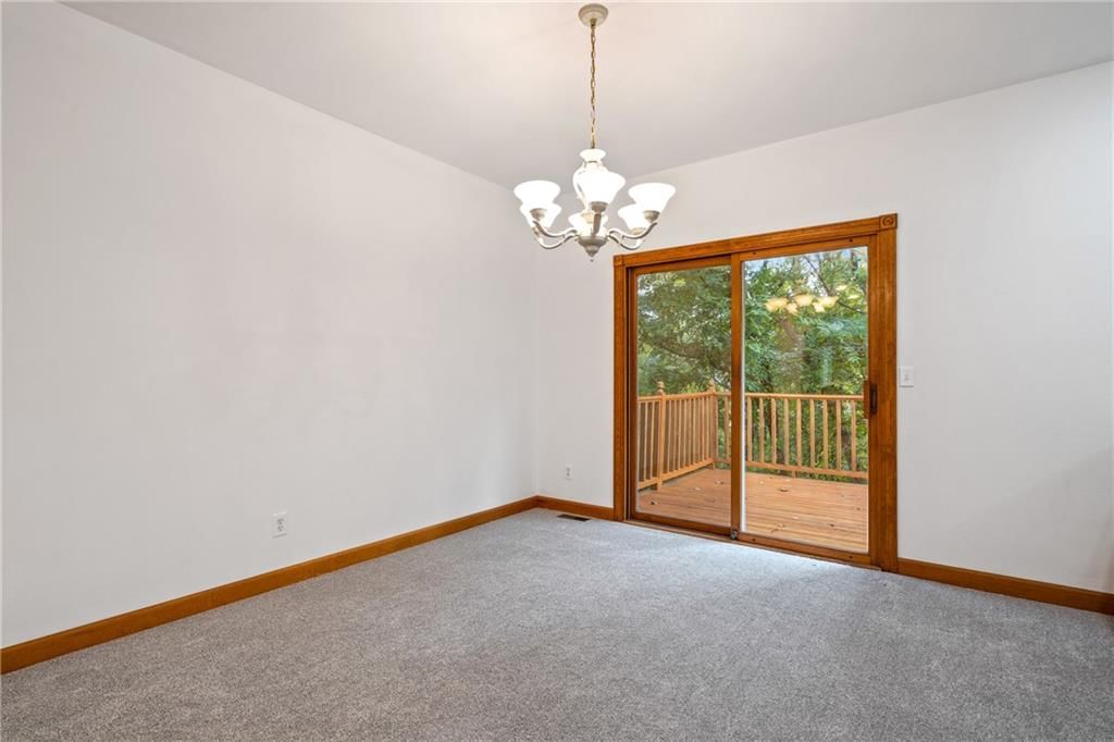 1024 Grace Lane — photo 9