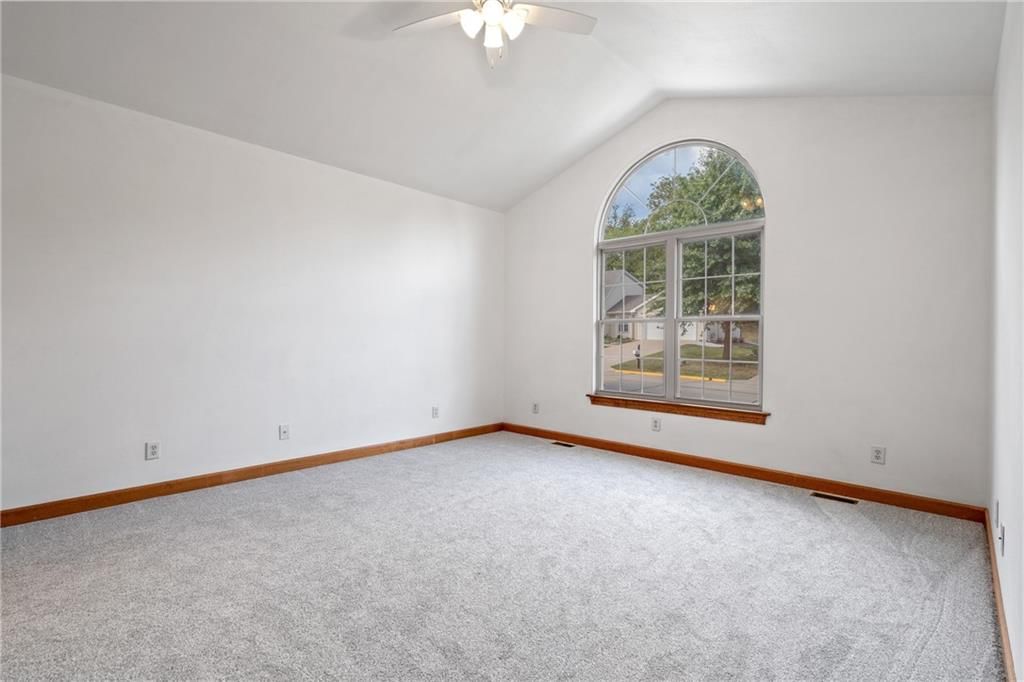1024 Grace Lane — photo 18