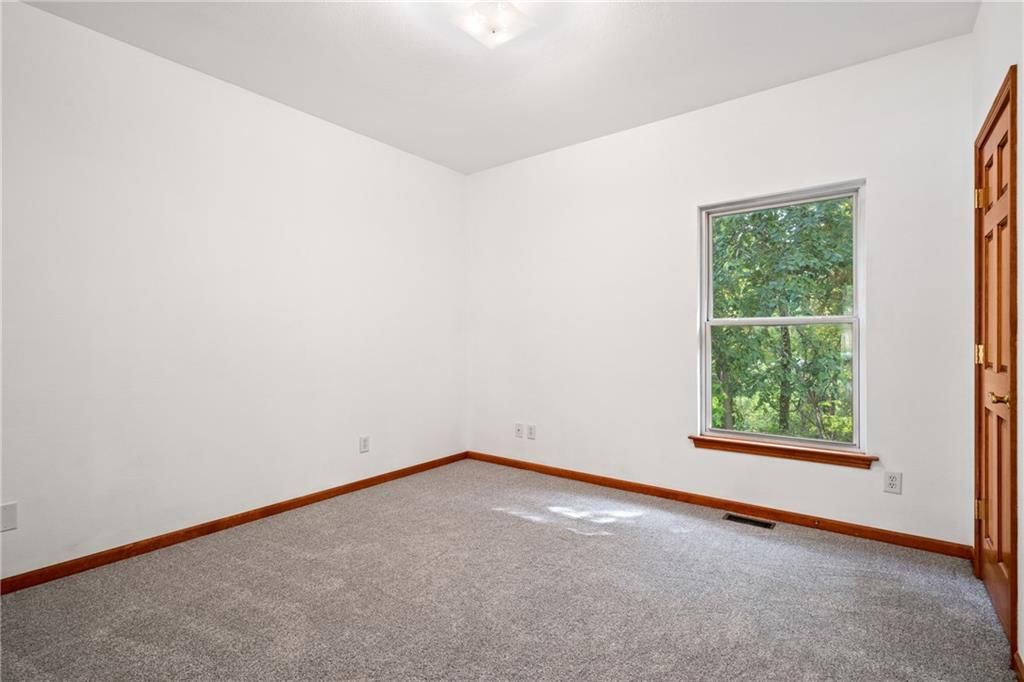 1024 Grace Lane — photo 22