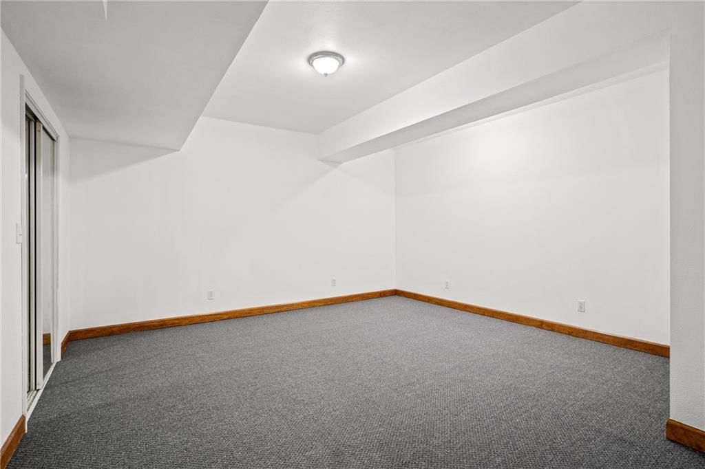 1024 Grace Lane — photo 34