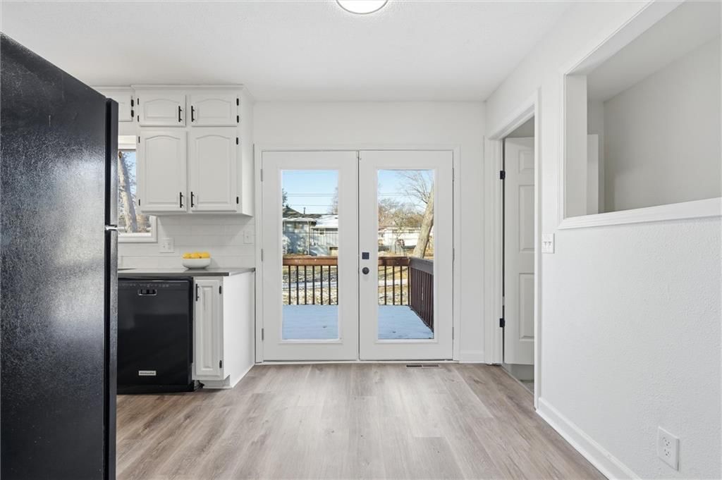 605 NE 3RD Street — photo 14
