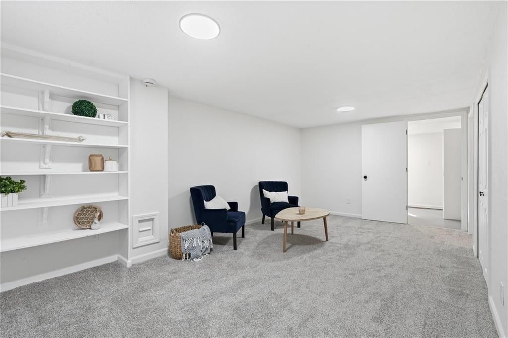 605 NE 3RD Street — photo 21