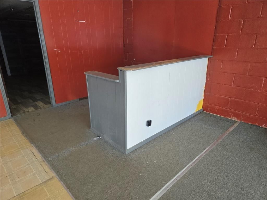 302 N Silver Street — photo 5