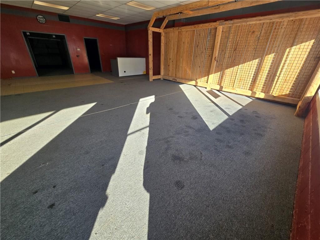 302 N Silver Street — photo 8