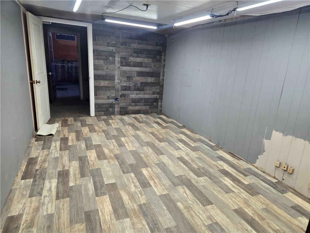 302 N Silver Street — photo 16