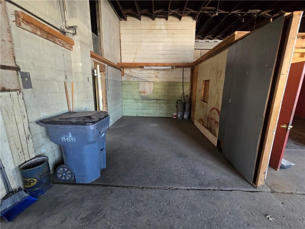 302 N Silver Street — photo 24