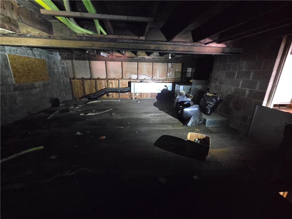 302 N Silver Street — photo 31