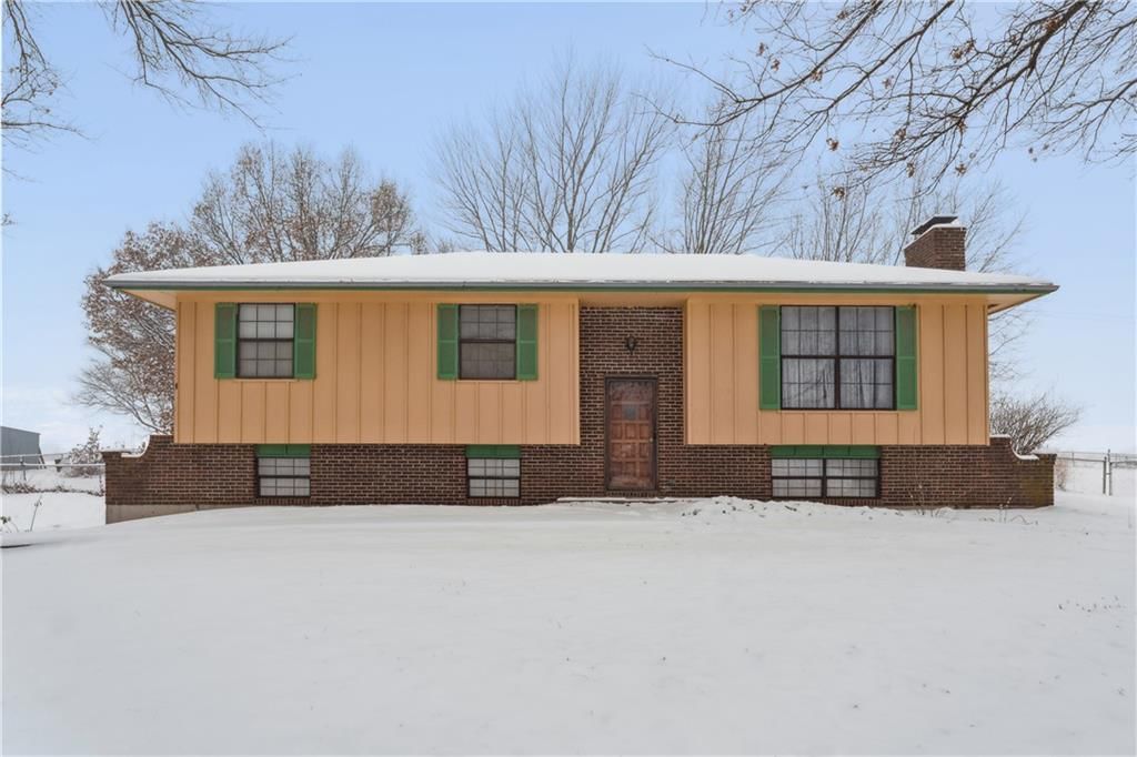 13021 222nd Street, Linwood, KS