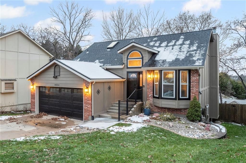 8032 N Everton Avenue — photo 3
