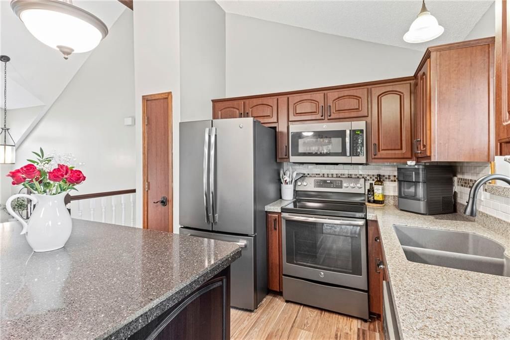 8032 N Everton Avenue — photo 10