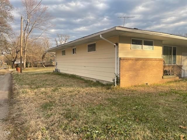 206 W Buffalo Street — photo 2