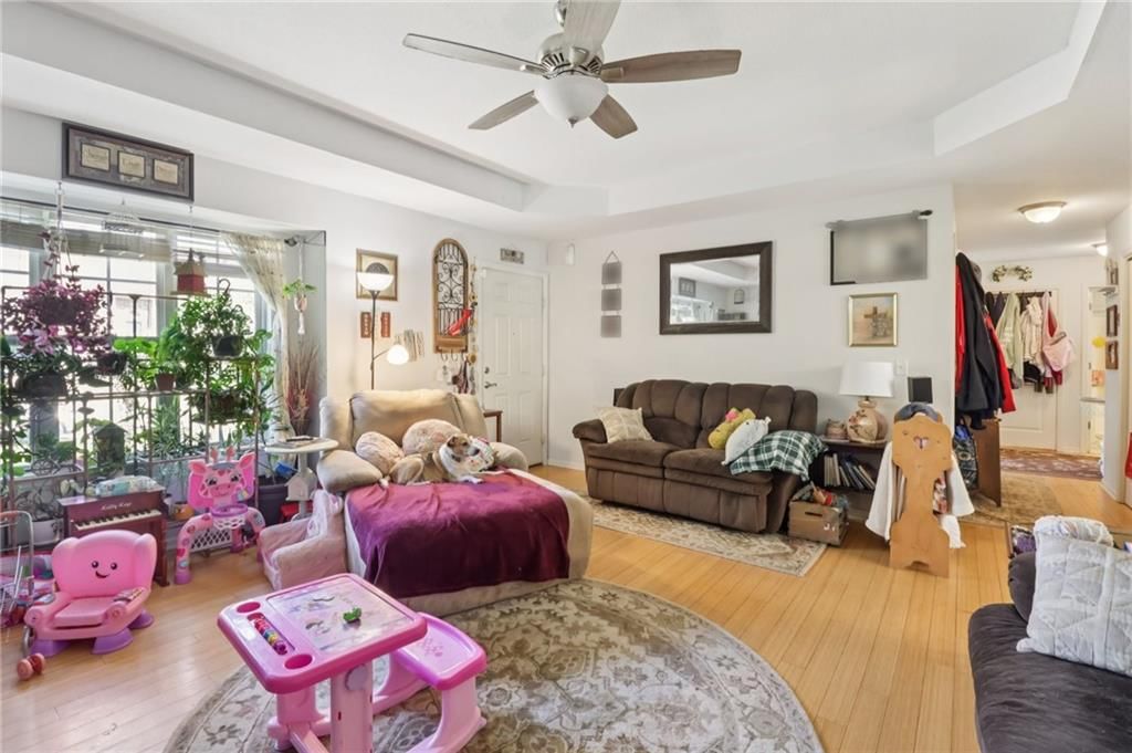 720 Burlington Road — photo 15