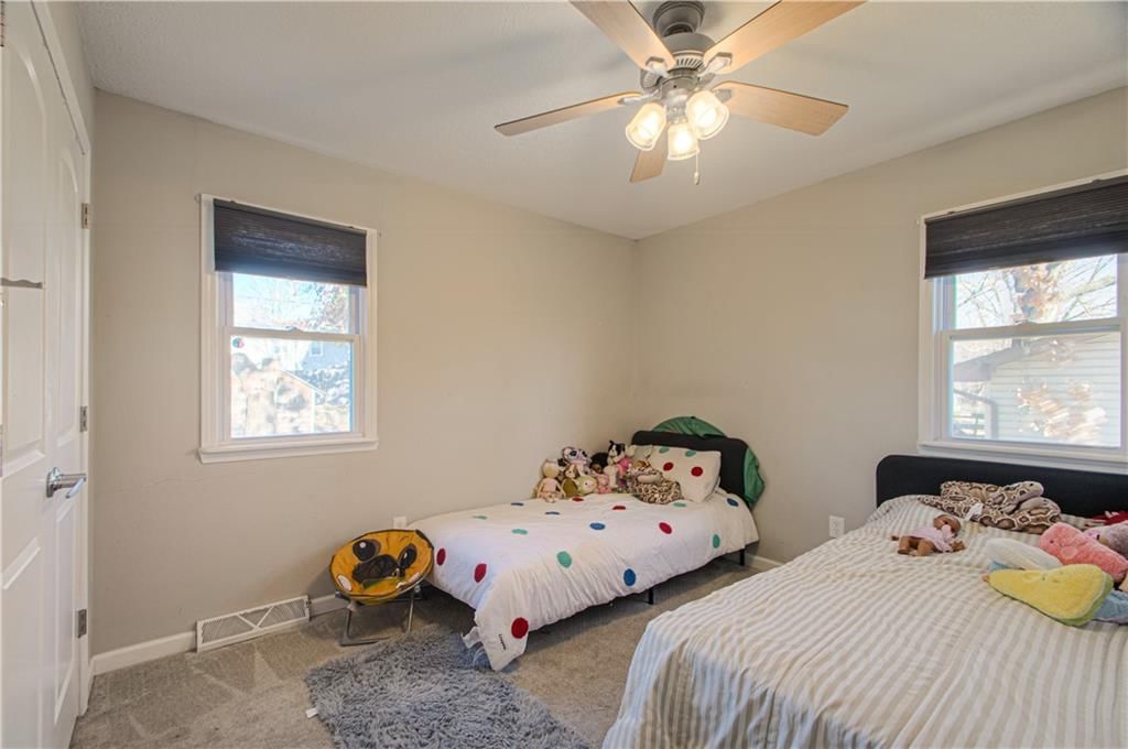 5216 NE 57th Street — photo 10