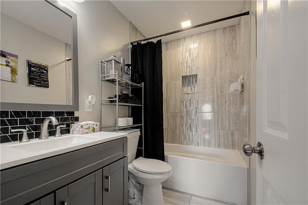 5216 NE 57th Street — photo 12