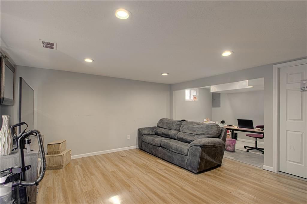 5216 NE 57th Street — photo 14