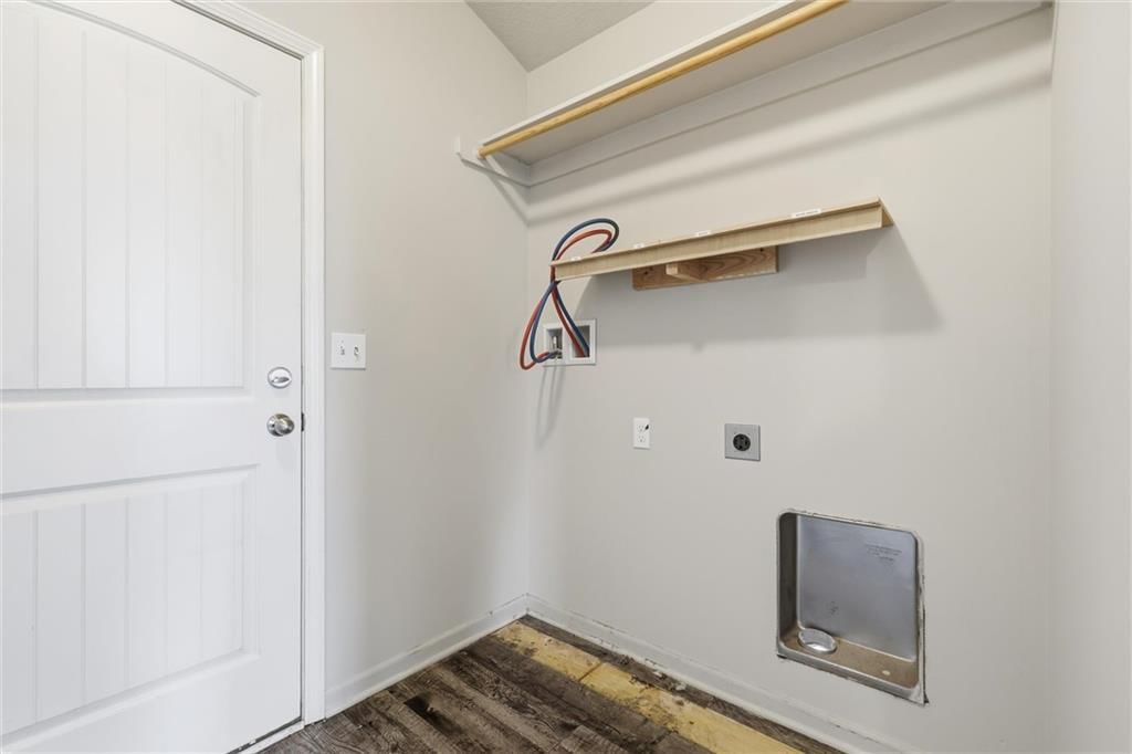 747 S Cherry Street — photo 22