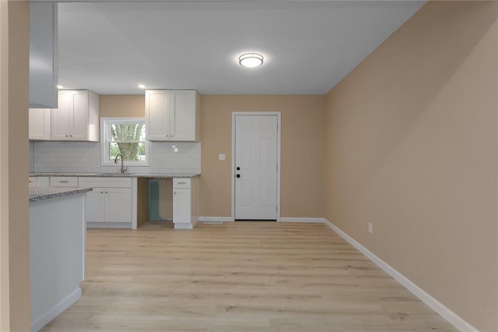 113 SW 21st Street — photo 7