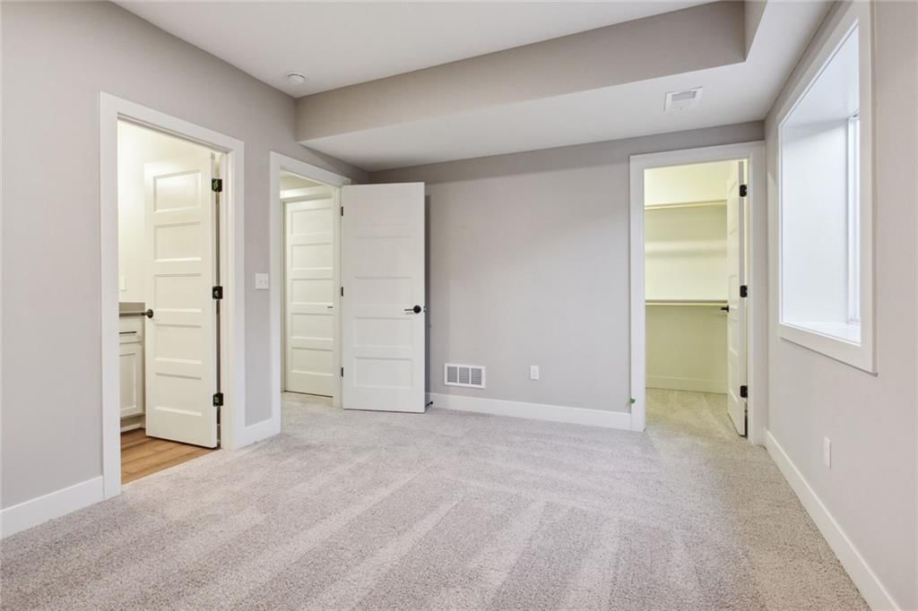 17156 S Laurelwood Street — photo 34